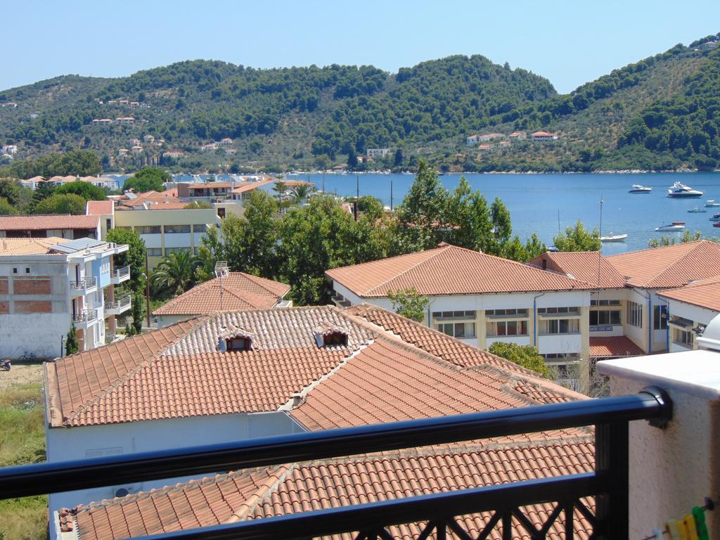 Xanemos Port Xanemos Studios Skiathos Town Exterior foto